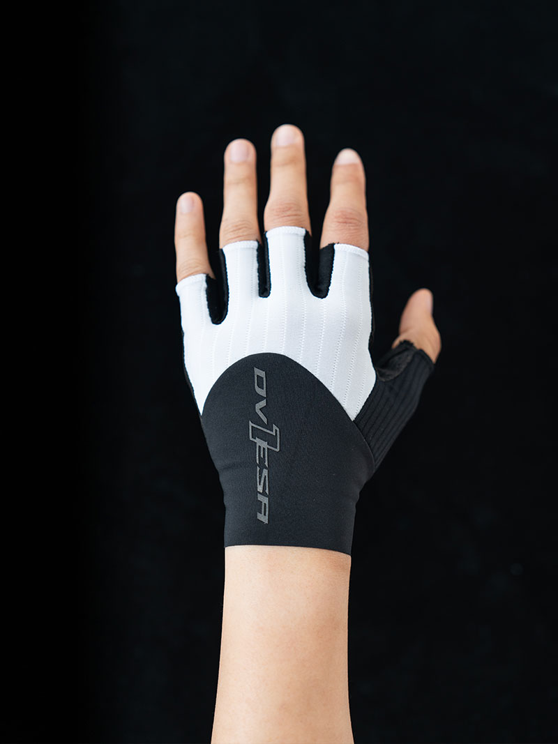短指手套白色款