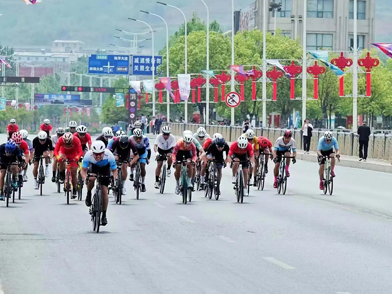 Team-Gloria赛报｜4.26-27